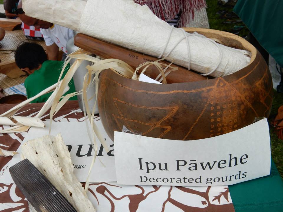 ipu-pawehe.jpg